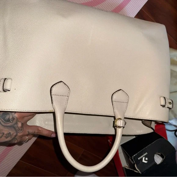 Burberry Beige Leather bag